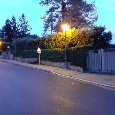 Nyaraló La Casa De Robledo *